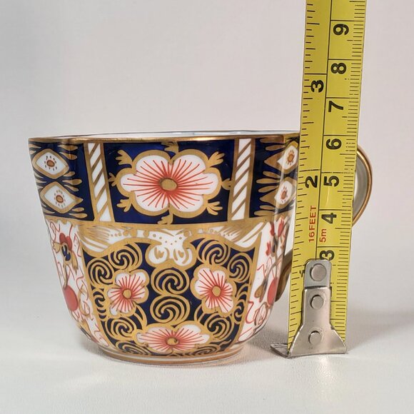 Vintage Royal Crown Derby Imari Tea Cups & Saucers-  Scalloped Rim 1927 & 1934 - Picture 8 of 16